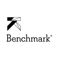 Benchmark (BMK)의 로고.